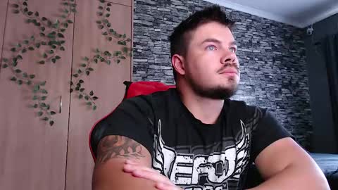 blueeyeboy0 online show from November 2025 12:05:01 PM