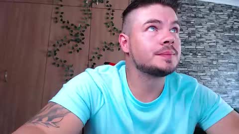 Snapshot of blueeyeboy0 chatting on January 2026 08:20:01 AM blueeyeboy0 online show from January 2026 08:20:01 AM