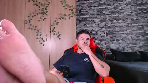 Snapshot of blueeyeboy0 chatting on February 2026 07:51:02 AM blueeyeboy0 online show from February 2026 07:51:02 AM