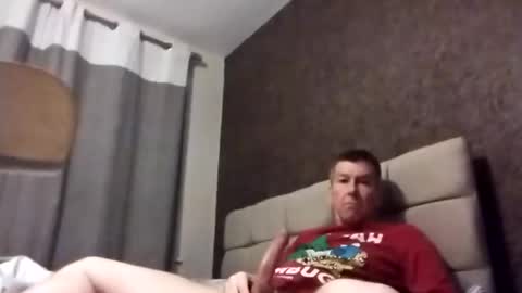 Snapshot of blueeyesteele chatting on October 2025 10:32:02 PM blueeyesteele online show from October 2025 10:32:02 PM