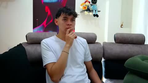 bluewolf247 online show from October 2025 07:36:02 PM