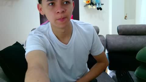 bluewolf247 online show from October 2025 02:05:01 PM