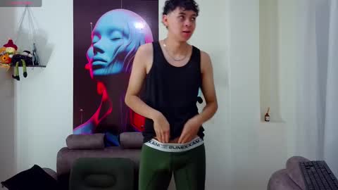 bluewolf247 online show from November 2025 01:09:02 PM