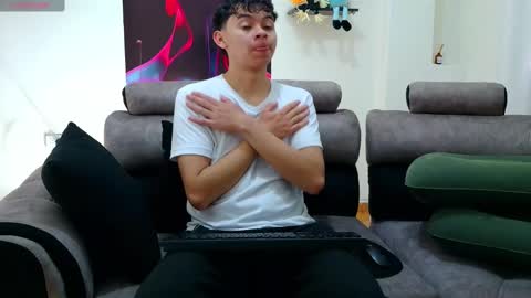 bluewolf247 online show from November 2025 01:06:02 PM