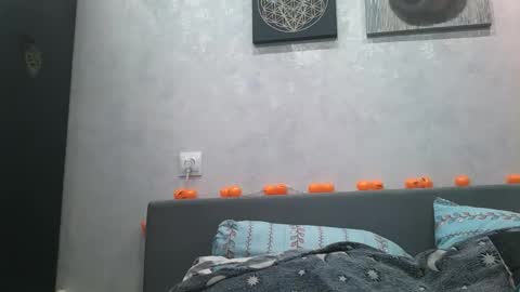 Snapshot of bluexowl chatting on November 2025 04:08:01 PM BlueXOwl online show from November 2025 04:08:01 PM