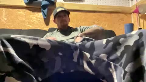 Snapshot of blueyedbama33 chatting on January 2025 07:58:02 PM Blueyedbama33 online show from January 2025 07:58:02 PM