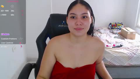 Snapshot of blumbum chatting on May 2026 09:46:01 PM Hey guysI am BrendaWelcome my room online show from May 2026 09:46:01 PM