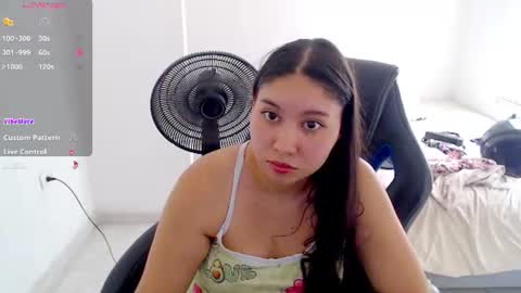 Snapshot of blumbum chatting on July 2026 08:59:02 PM Hey guysI am BrendaWelcome my room online show from July 2026 08:59:02 PM