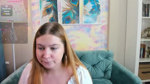 Ellie3 online show from December 2024 12:11:02 PM