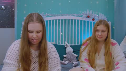 Ellie3 online show from January 2025 11:53:01 AM