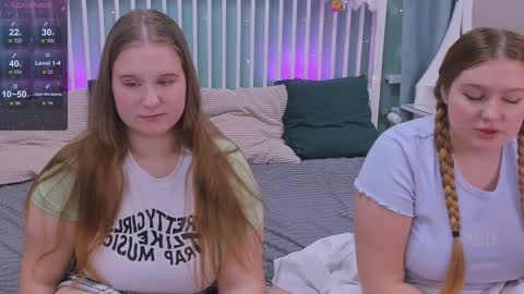 Ellie3 online show from February 2025 06:39:01 PM