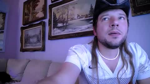 Bobby and Sadie online show from February 2026 06:51:01 AM