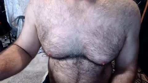 Snapshot of bobbyhill27b chatting on June 2026 01:48:02 PM BobbyHill27b online show from June 2026 01:48:02 PM