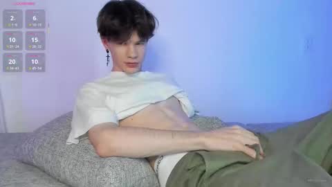 BOBRIKGAY online show from November 2025 02:44:01 AM