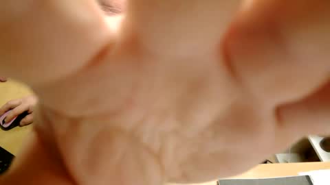 Snapshot of bodymen1 chatting on February 2026 11:58:02 PM bodymen1 online show from February 2026 11:58:02 PM