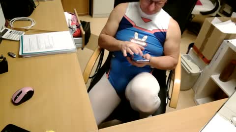 Snapshot of bodymen1 chatting on March 2026 11:33:01 PM bodymen1 online show from March 2026 11:33:01 PM