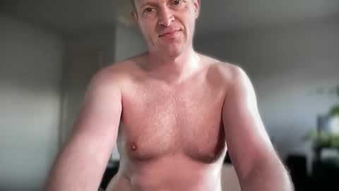 Snapshot of boegieboy76 chatting on January 2026 11:26:02 AM ask me online show from January 2026 11:26:02 AM