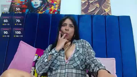 Snapshot of bombom_brown1 chatting on May 2026 08:26:02 PM bombom_brown1 online show from May 2026 08:26:02 PM