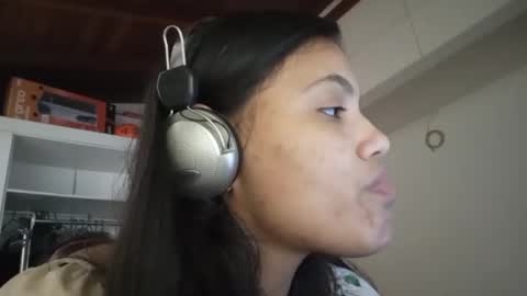 bombomepimenta online show from November 2025 09:21:01 AM