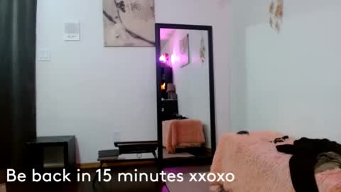 BombshellBaeby online show from November 2025 05:28:02 AM