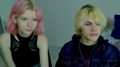 Jessy  Mark online show from November 2025 05:14:01 PM