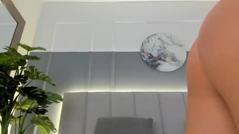 Bonnie online show from February 2025 11:36:01 PM