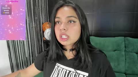 Bonnie online show from October 2025 08:29:02 PM
