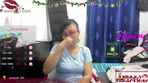 Snapshot of bonnie_lam_ chatting on December 2024 03:45:02 AM bonnie lam hello welcome to my room I hope you have fun and you can reach your maximum pleasure here with me online show from December 2024 03:45:02 AM