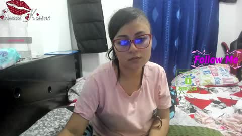 Snapshot of bonnie_lam_ chatting on January 2025 02:25:02 AM bonnie lam hello welcome to my room I hope you have fun and you can reach your maximum pleasure here with me online show from January 2025 02:25:02 AM