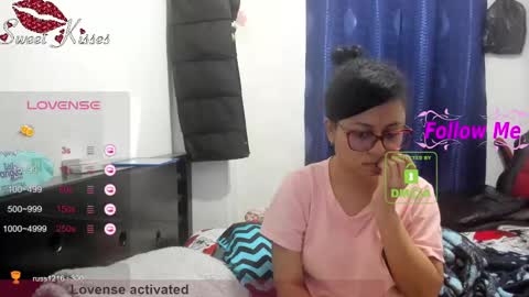 Snapshot of bonnie_lam_ chatting on January 2025 02:54:01 AM bonnie lam hello welcome to my room I hope you have fun and you can reach your maximum pleasure here with me online show from January 2025 02:54:01 AM