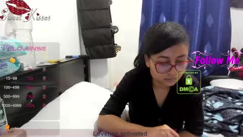 Snapshot of bonnie_lam_ chatting on March 2025 01:36:02 AM bonnie lam hello welcome to my room I hope you have fun and you can reach your maximum pleasure here with me online show from March 2025 01:36:02 AM
