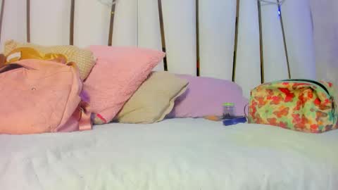 Bonnie online show from January 2026 07:17:01 PM