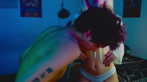 Bonnie Y Ash online show from October 2025 04:37:02 AM