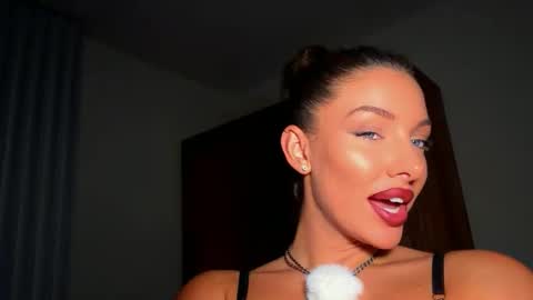Snapshot of bonnieandclyde540767 chatting on June 2026 06:08:02 PM bonnieandclyde540767 online show from June 2026 06:08:02 PM