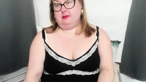 Bonnie online show from December 2024 09:32:02 AM