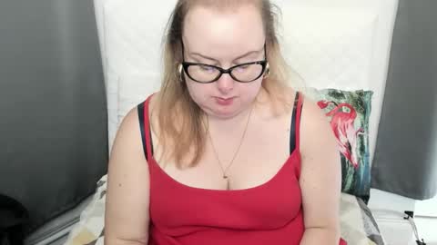 Bonnie online show from September 2025 11:15:01 AM