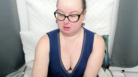 Bonnie online show from January 2026 07:12:01 AM