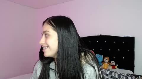 bonny_bonss online show from May 2026 10:52:02 PM