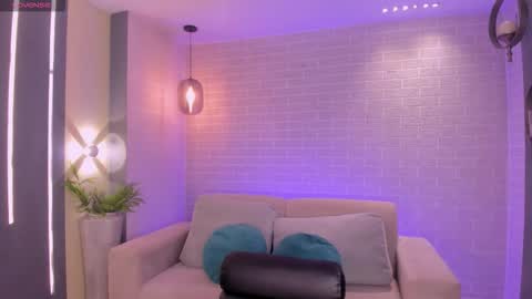 Snapshot of bonnyrosex chatting on September 2025 07:47:01 PM Bonny online show from September 2025 07:47:01 PM