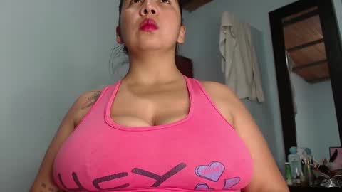 Snapshot of boobs_helling_ chatting on December 2024 08:34:01 PM Luciana independent model online show from December 2024 08:34:01 PM
