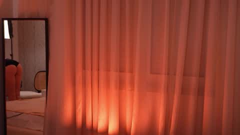 Snapshot of boootyfrytti chatting on November 2025 07:15:01 PM boootyfrytti online show from November 2025 07:15:01 PM