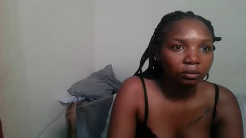 Snapshot of bootie_caramel chatting on May 2026 01:05:02 PM bootie_caramel online show from May 2026 01:05:02 PM