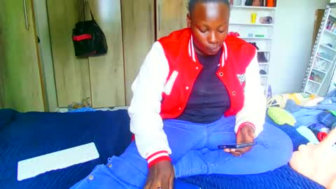 vee online show from January 2025 10:50:01 AM