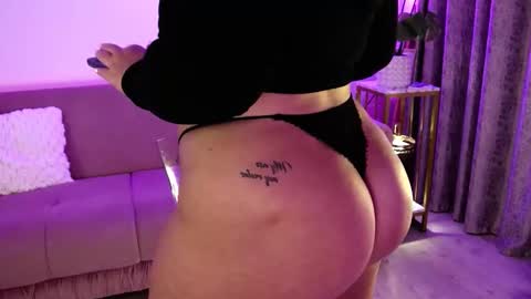 bootyliciousbunny online show from December 2025 01:54:02 AM