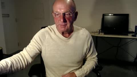 Snapshot of boppy21 chatting on March 2025 06:56:02 PM Boppy21 online show from March 2025 06:56:02 PM