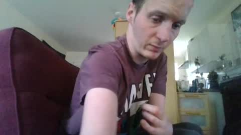 Snapshot of boredlul chatting on May 2026 08:11:01 AM boredlul online show from May 2026 08:11:01 AM