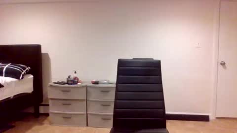 The Italian Boss  online show from November 2025 11:05:01 AM