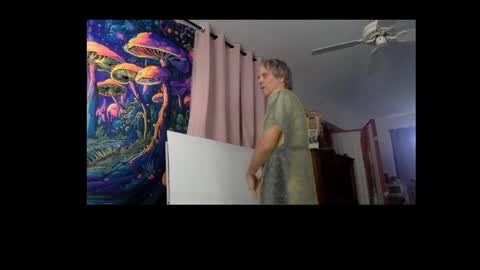 Bottomboo7 online show from December 2024 01:06:01 PM