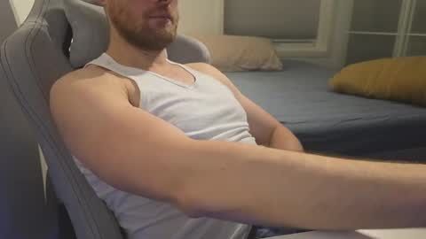 bottomtsinner online show from February 2026 11:04:02 PM