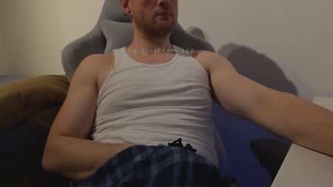 Snapshot of bottomtsinner chatting on March 2026 09:52:02 PM bottomtsinner online show from March 2026 09:52:02 PM